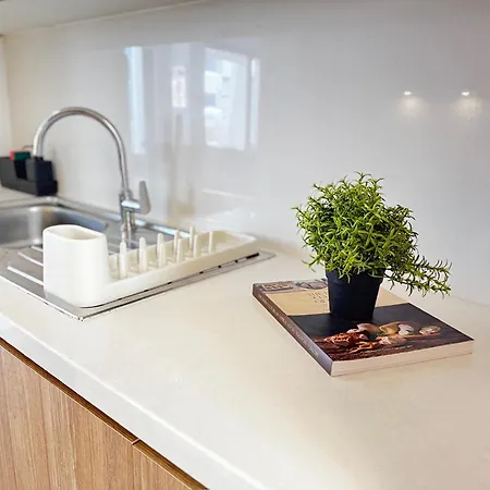 Wealthystays Downtown Premium Apartment Nicosia