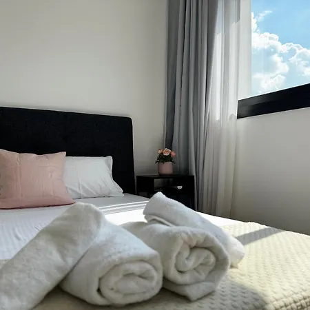 Wealthystays Downtown Premium Nicosia