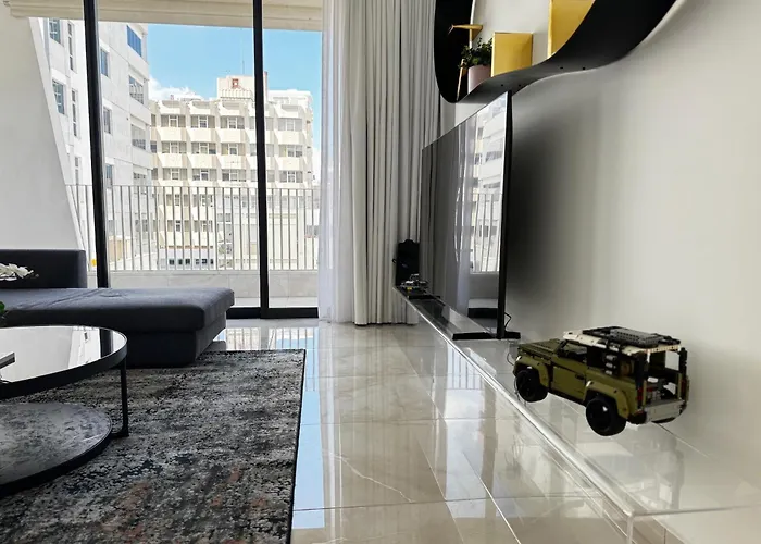 Wealthystays Premium Lägenhet