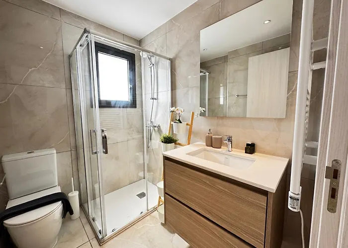 Wealthystays Premium Διαμέρισμα *