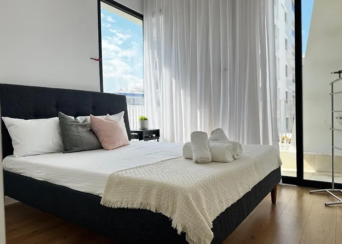 Wealthystays Premium *